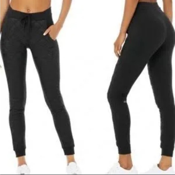 ALO Yoga Pants - Alo Airbrush Winter Warm High-Waist Moto Puffer Pant